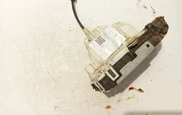 Dodge Journey Front door lock P04589698AC T74KD2138
