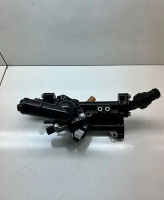 Thermostat/thermostat housing