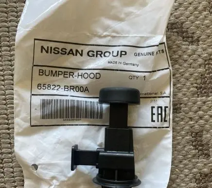 Nissan Qashqai Other exterior part 65822BR00A