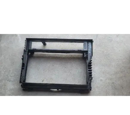 BMW 5 E60 E61 Radiator support slam panel bracket 7787830