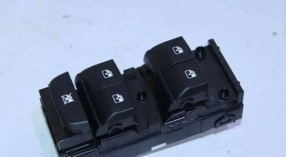 KIA Pro Cee'd III Electric window control switch 93570J7000