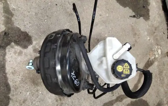 Volvo XC60 Brake booster P31302532