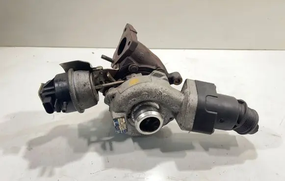 Audi A4 S4 B8 8K Turbo 03L145701B
