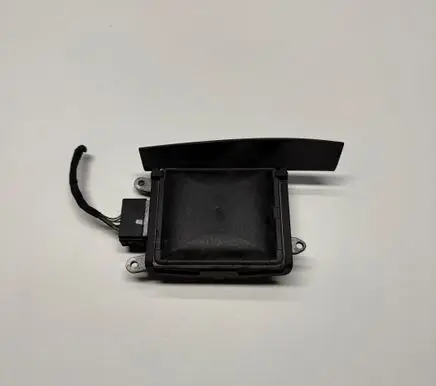 BMW 5 F10 F11 Blind spot module 6863243