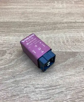 Volvo V70 Other relay 9128136 898704000 K204