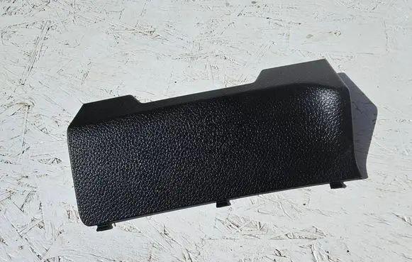 Nissan Qashqai Dashboard lower bottom trim panel 689644EH0A