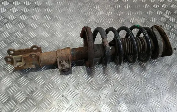 Volvo XC90 Front shock absorber with coil spring