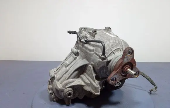 BMW X4 F26 Gearbox transfer box case 8747766