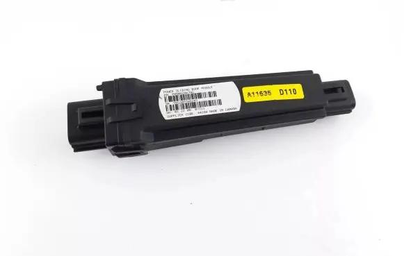 Chrysler Voyager Sliding door control unit/module 05082067AG P05082067AG TRG309748249