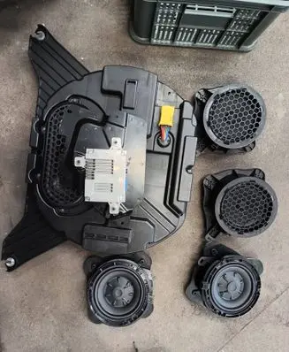 Opel Astra L Front door speaker 9833805980 20240708 V760681