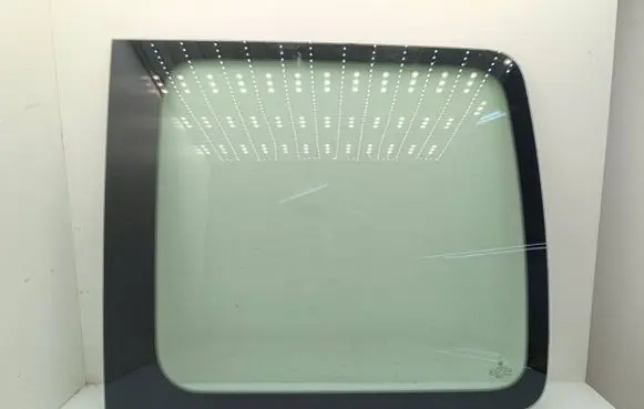 Volkswagen Caddy Rear side window 2K0845331L 43R001583 DOT682M3232AS2