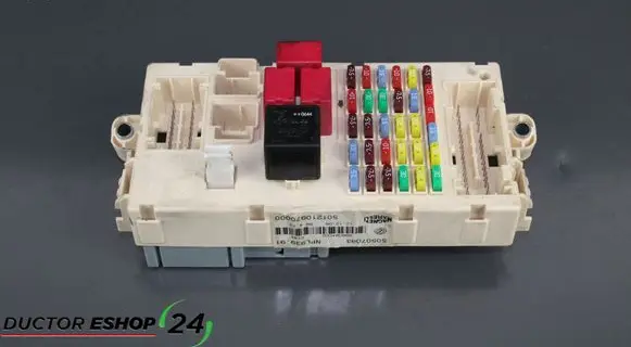 Alfa Romeo 159 Fuse module 50507093 NPL93991 60686059
