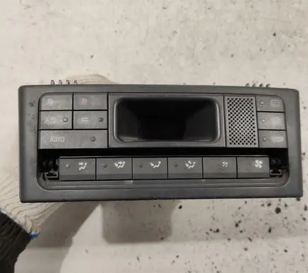 Renault Laguna I Climate control unit 7700425674