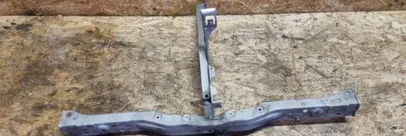 Toyota Avensis T250 Top upper radiator support slam panel 52478