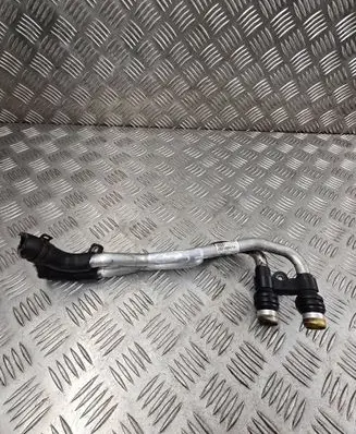 Engine coolant pipe/hose