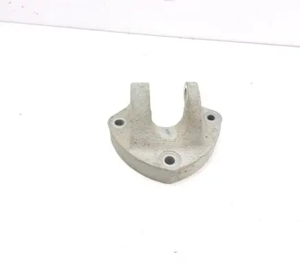 Nissan NV400 Engine mounting bracket 8200675217 8200675217B