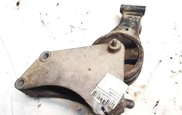 Opel Vectra C Engine mounting bracket 9156954