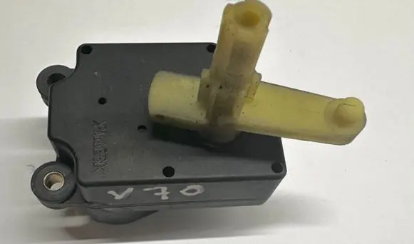 Volvo V70 A/C air flow flap actuator/motor 74932D 251001