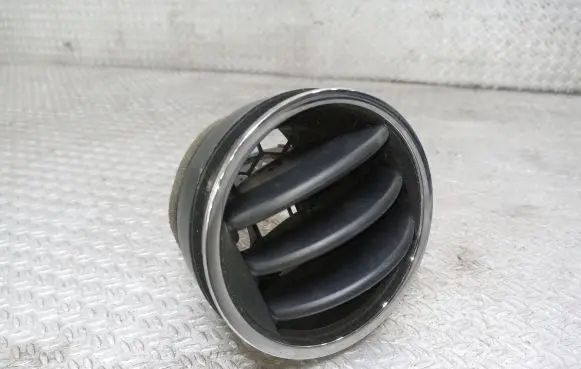 Mazda CX-7 Dashboard side air vent grill/cover trim GJ6A