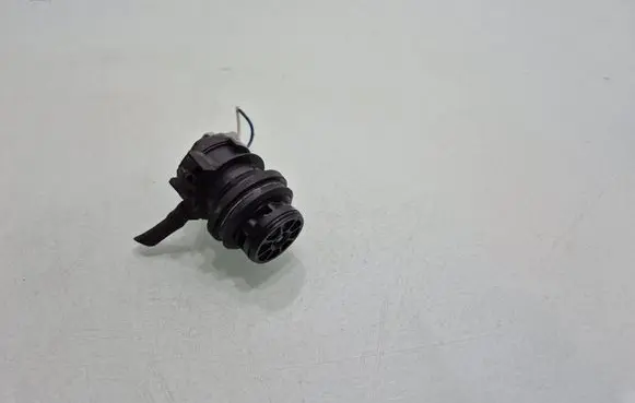 Toyota RAV 4 (XA30) Windscreen/windshield washer pump 8533071010