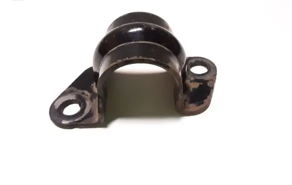 Nissan X-Trail T30 Sway bar bush bracket, front 