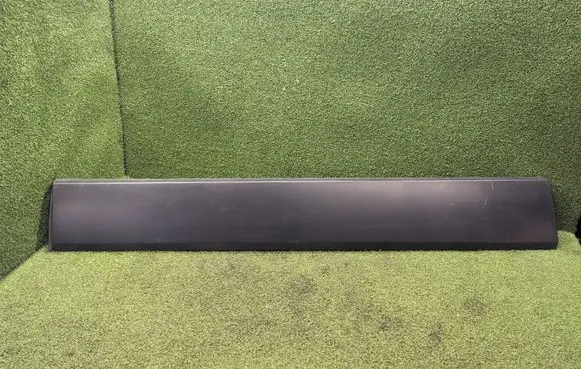 Opel Vivaro Sliding door trim (molding) 93453580 93867911 93453646