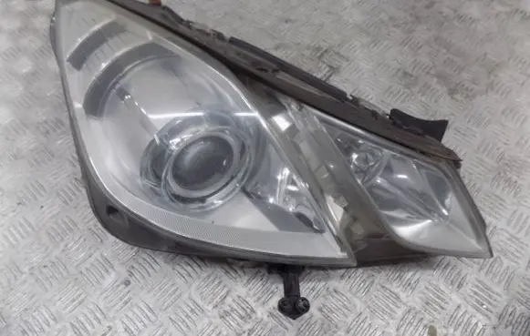 Mercedes-Benz E A207 Headlight/headlamp A2078204061 1ZT00964762 006647620250030