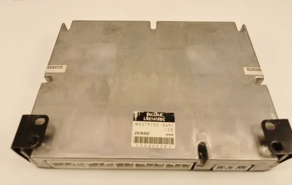 Jaguar XJ X308 Engine control unit/module LNE1410BC