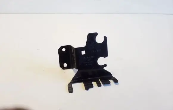 Audi Q3 8U Other engine bay part 1K0906287J
