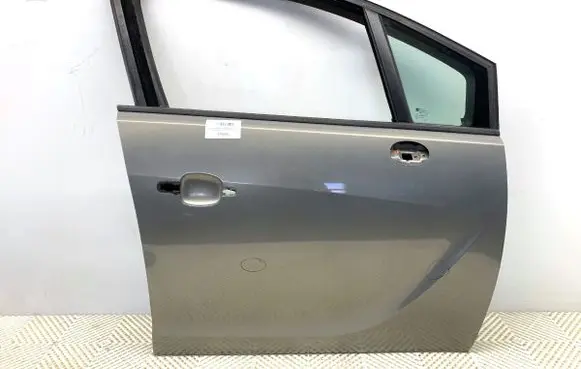Opel Meriva B Front door