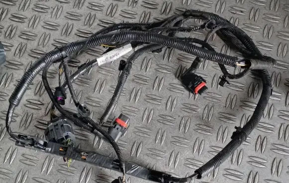 Land Rover Discovery 4 - LR4 Parking sensor (PDC) wiring loom FH2214369CB