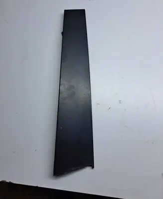 Seat Alhambra (Mk2) Front door glass trim molding 7N5837901C