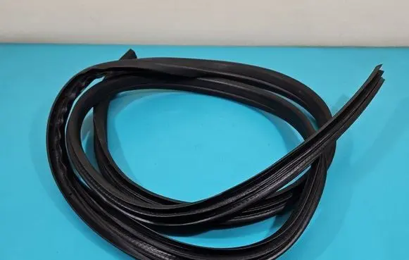 Ford Mondeo MK IV Front door rubber seal IMPRK1417444