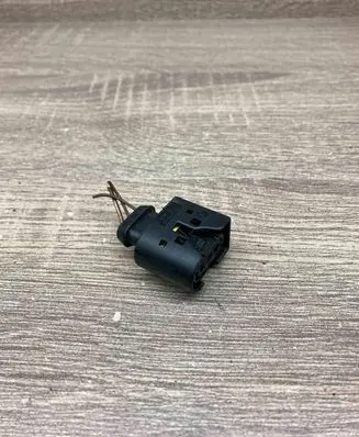 BMW 5 F10 F11 Plug wire 1433916 52520