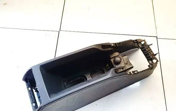 Opel Zafira B Center console 13144422