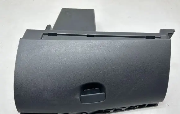 Renault Megane III Glove box 681080011R 03347