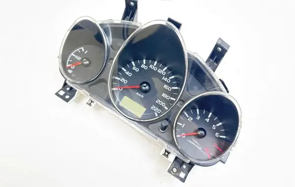 Mitsubishi Colt Speedometer (instrument cluster) MM038001