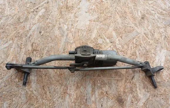 Dodge Journey Front wiper linkage and motor F00HV01023 06116303AF 00004069