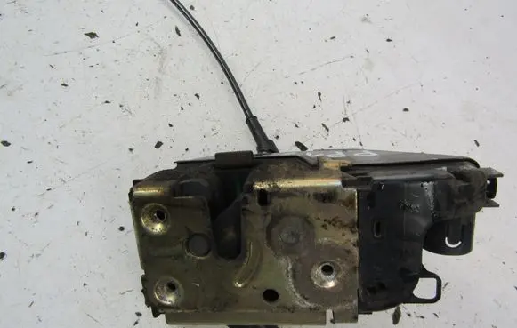 Renault Megane II Front door lock 
