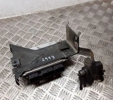 Renault Scenic II - Grand scenic II Engine control unit/module 0281011549 8200310863 030830