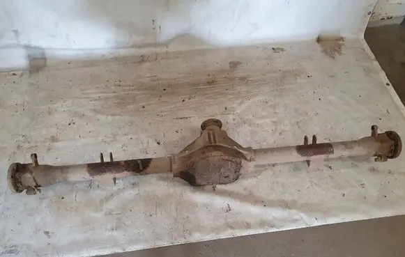 Iveco Daily 3rd gen Rear axle beam with reductor 7181668