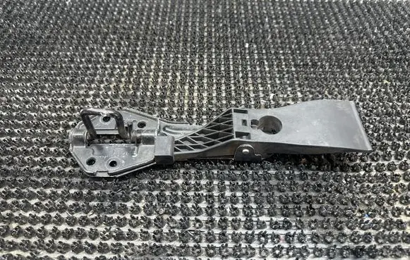 Audi A7 S7 4G Engine bonnet/hood lock/latch loop/hook 4G8823480B