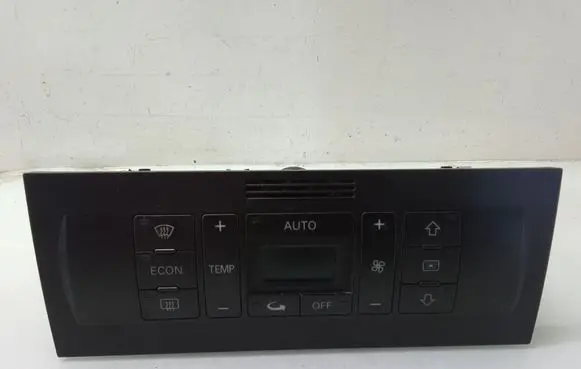 Audi A3 S3 8L Climate control unit 8L0820043H