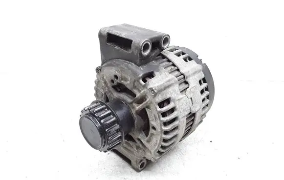 Volvo XC70 Generator/alternator 6G9N10300MA 0121715009