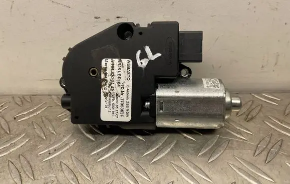 Mercedes-Benz GL X164 Sunroof motor/actuator A1648201442