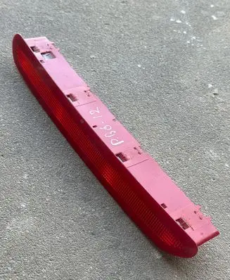 Volkswagen PASSAT B6 Third/center stoplight 1K6945097A
