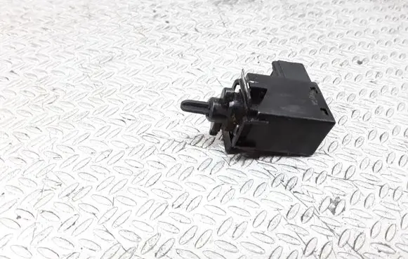 Clutch pedal sensor