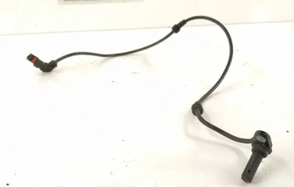 Mercedes-Benz E W212 ABS brake wheel speed sensor 2125400117 A2125400117
