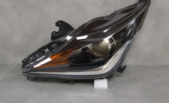 Toyota Aygo AB40 Headlight/headlamp AYGOII