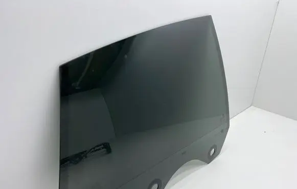 BMW 2 F44 Rear door window glass 43R002092